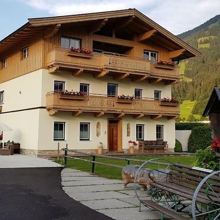 Melanie'S Appartement เวสเทนดอร์ฟ ภายนอก รูปภาพ