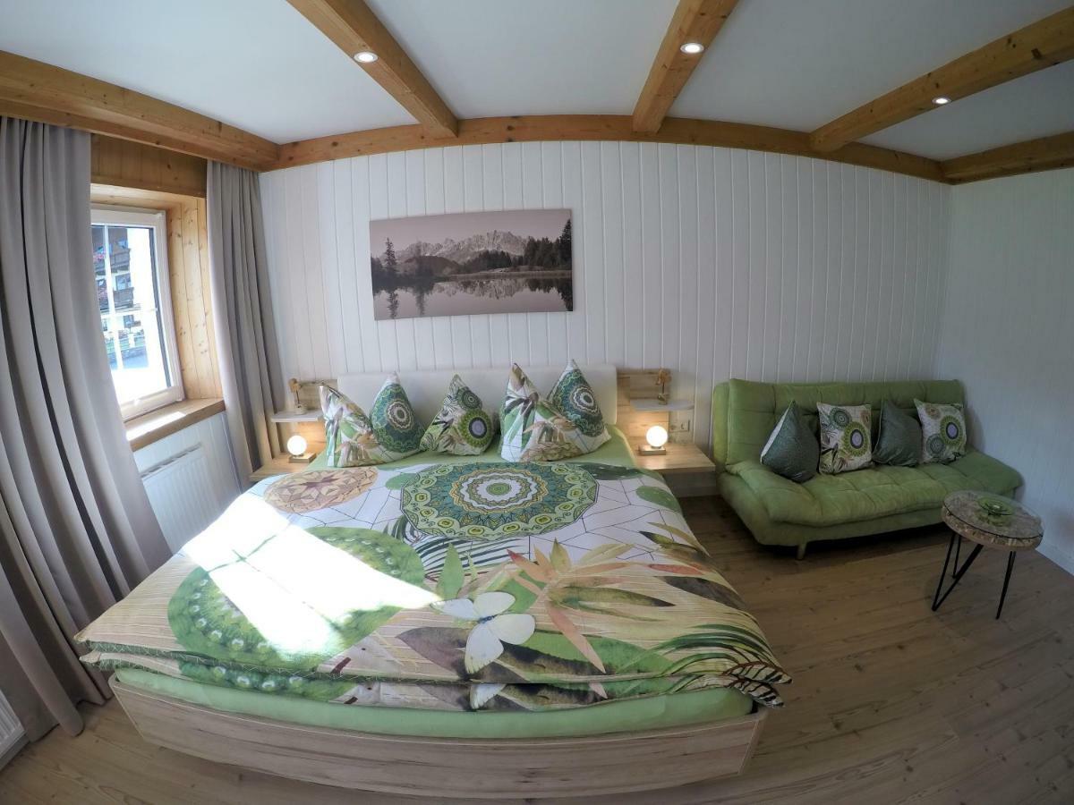 Melanie'S Appartement เวสเทนดอร์ฟ ภายนอก รูปภาพ
